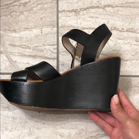 Michael Kors black wedges - Picture 5 of 8